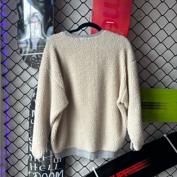 Prairie Fleece Back Crewneck - Picture 3 of 4